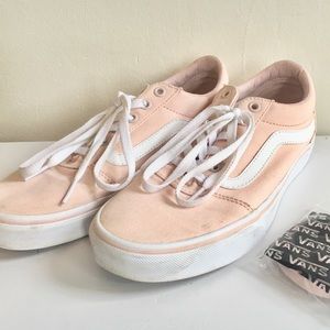 Vans // lace up sneakers